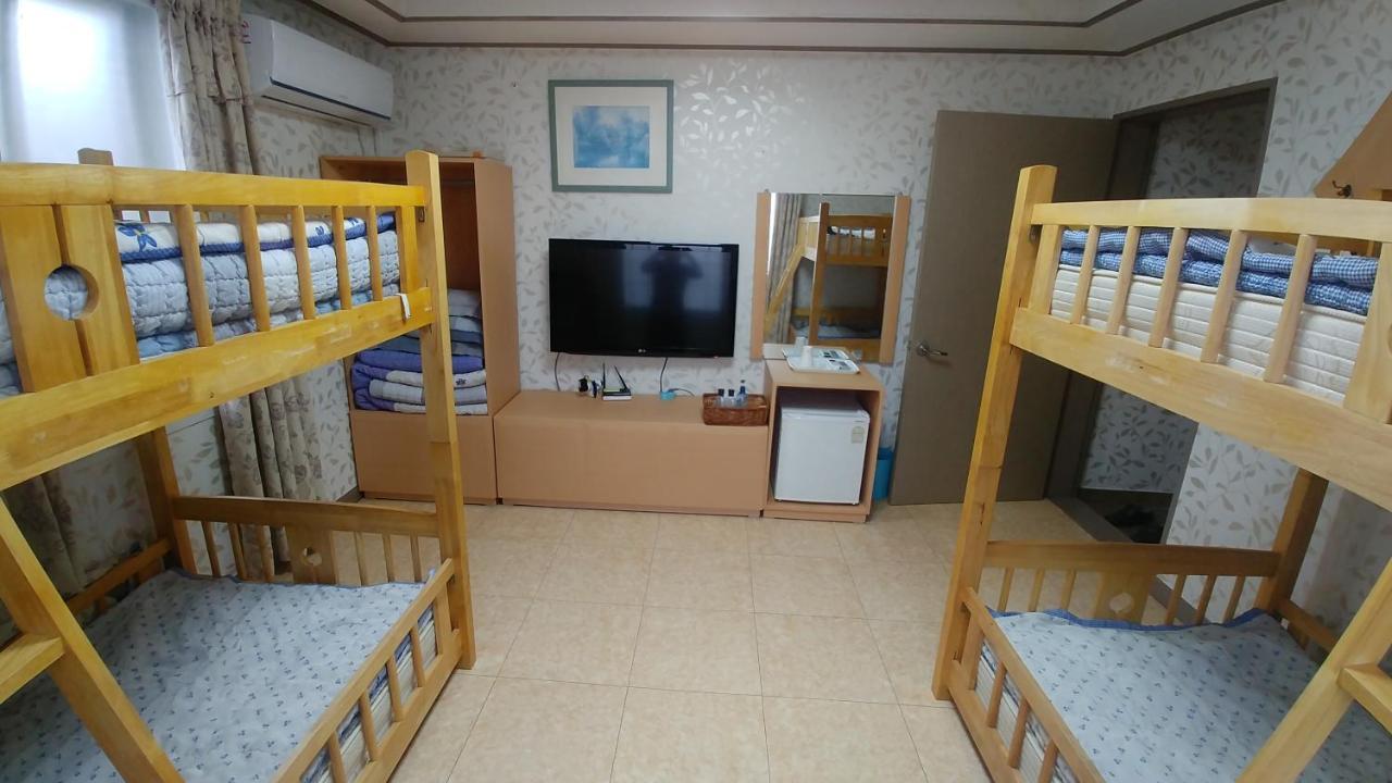 Fourseason Youth Hostel Gyeongju Eksteriør billede